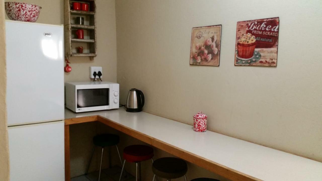Calvinia Guesthouse Zewnętrze zdjęcie
