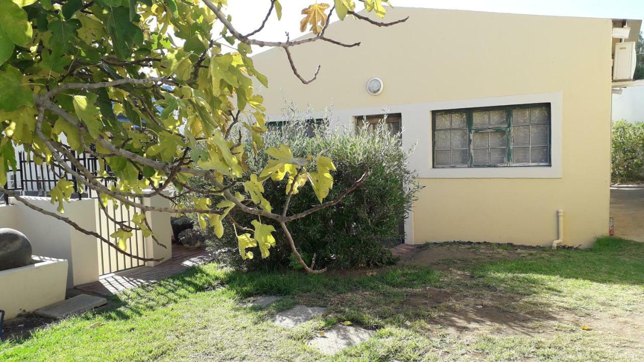Calvinia Guesthouse Zewnętrze zdjęcie