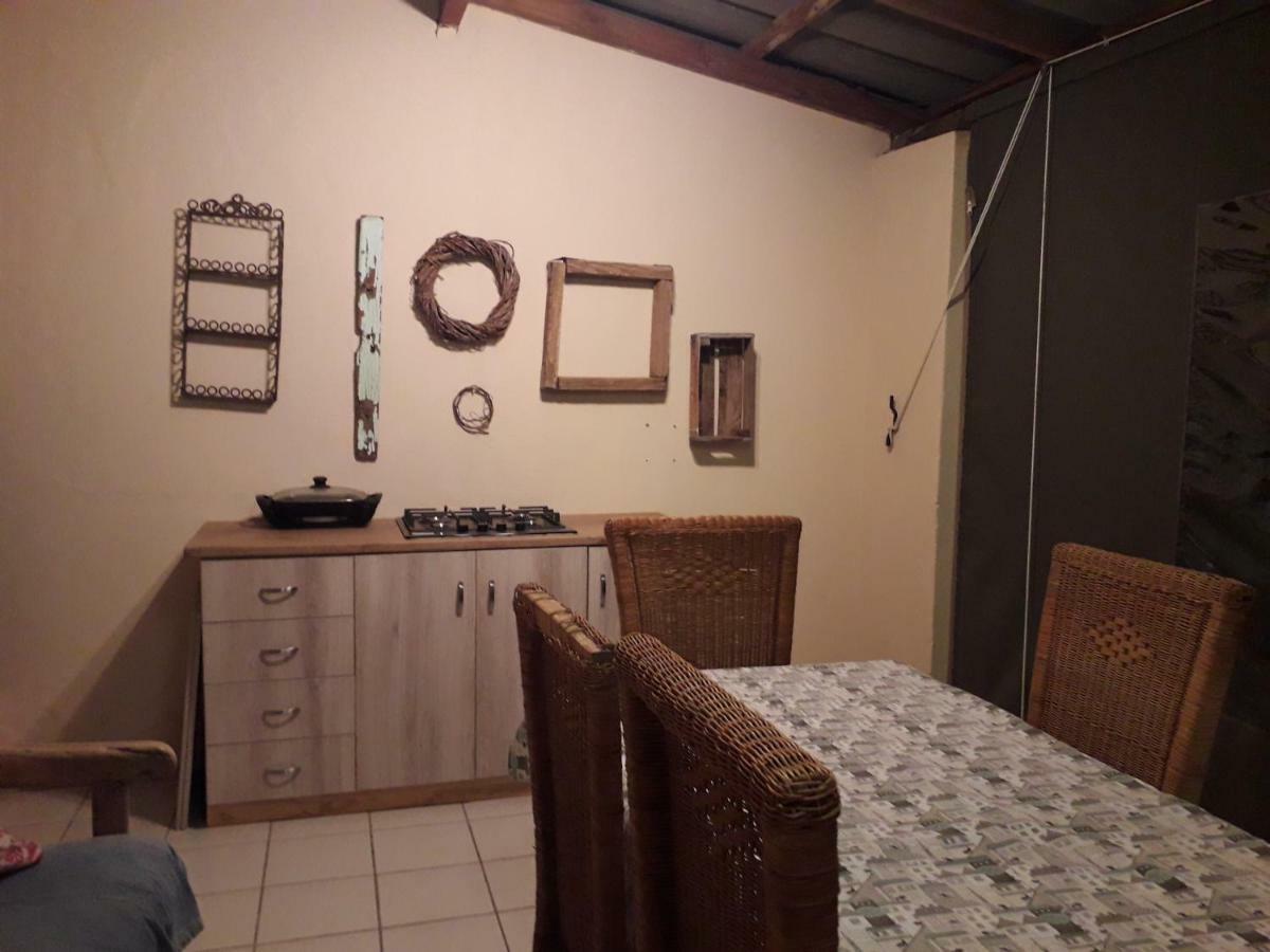 Calvinia Guesthouse Zewnętrze zdjęcie